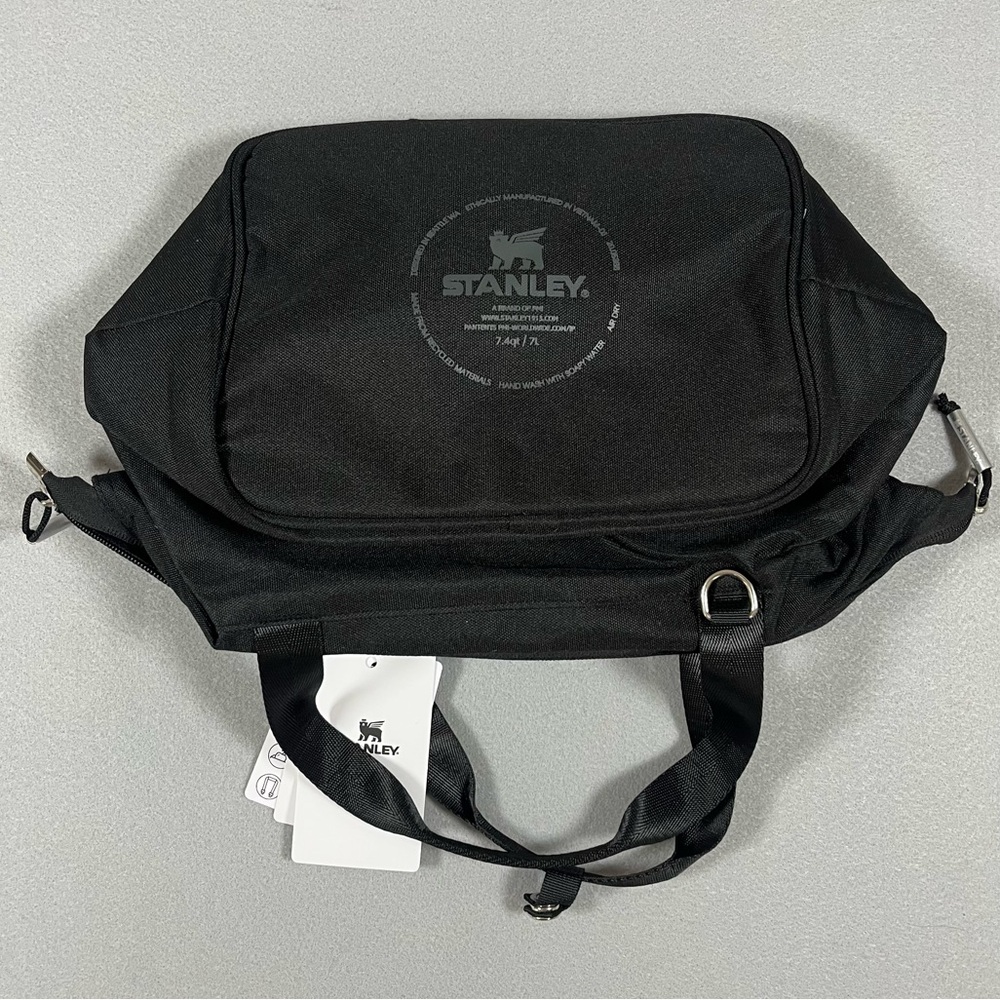 🖤 Stanley Julienne Mini Cooler – 7.2QT / 7L – Black – NWT Crossbody Lunch Bag - Picture 2 of 13